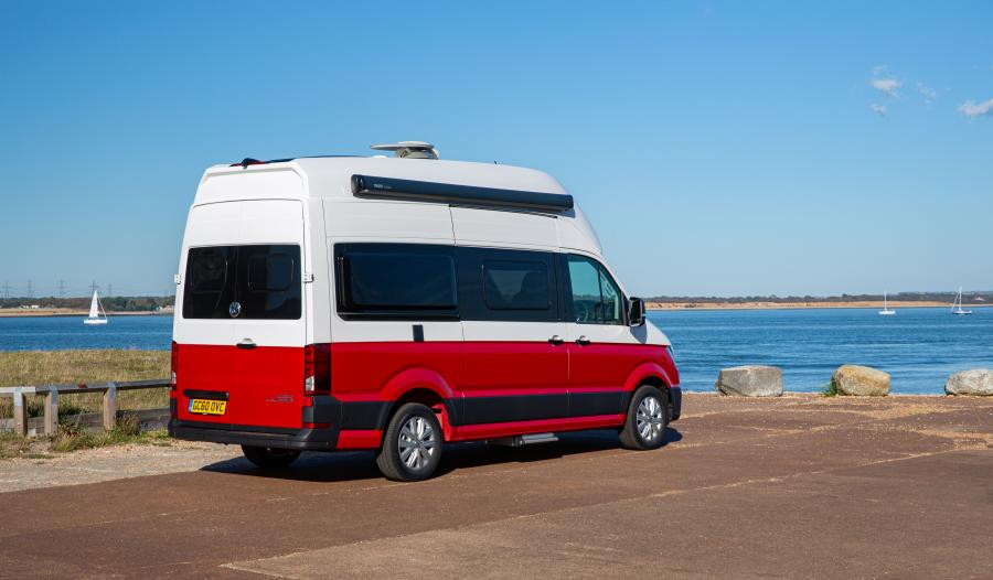  Volkswagen Grand California 600 2019 года  (UK) (фото 7 из 20)